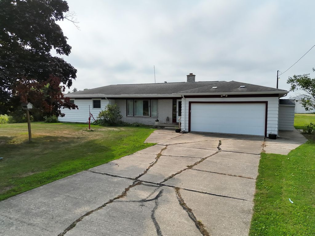 2095 Brettrager Drive, Spaulding township