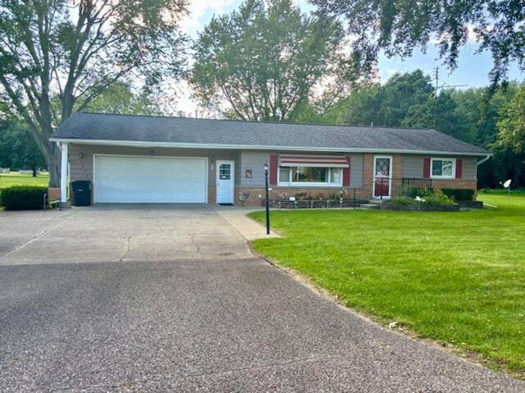 56930 Franklin Drive, Lockport township