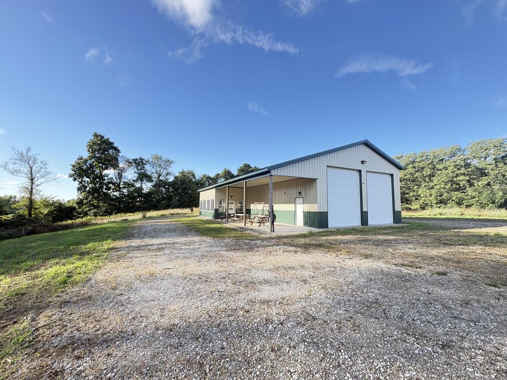 53901 Finch Road, Marcellus