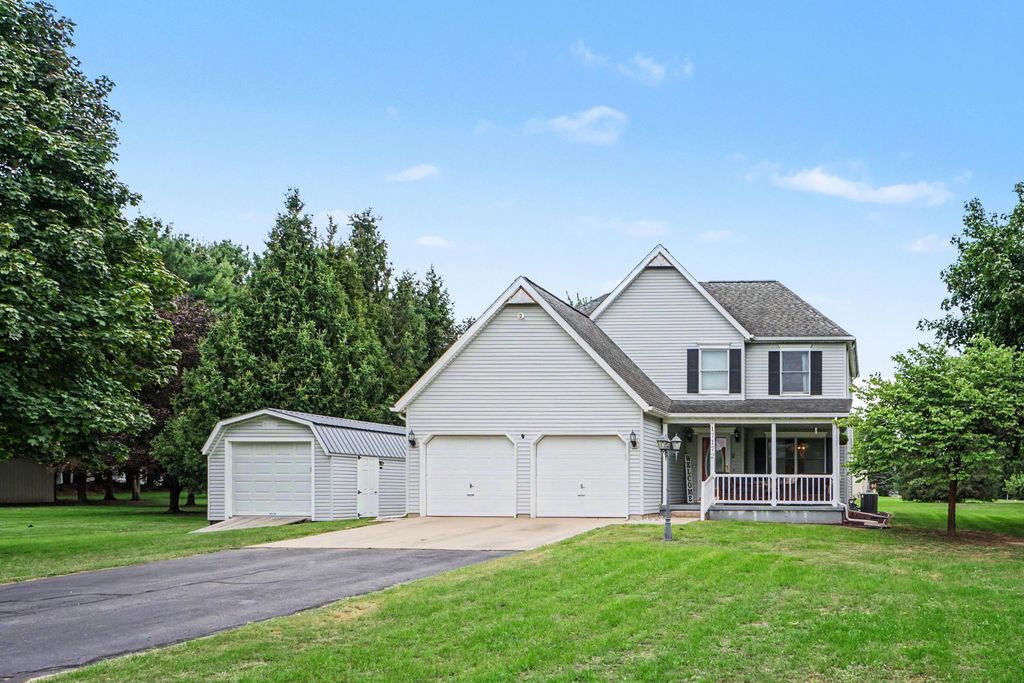 17172 Cherokee Trail, Three Rivers