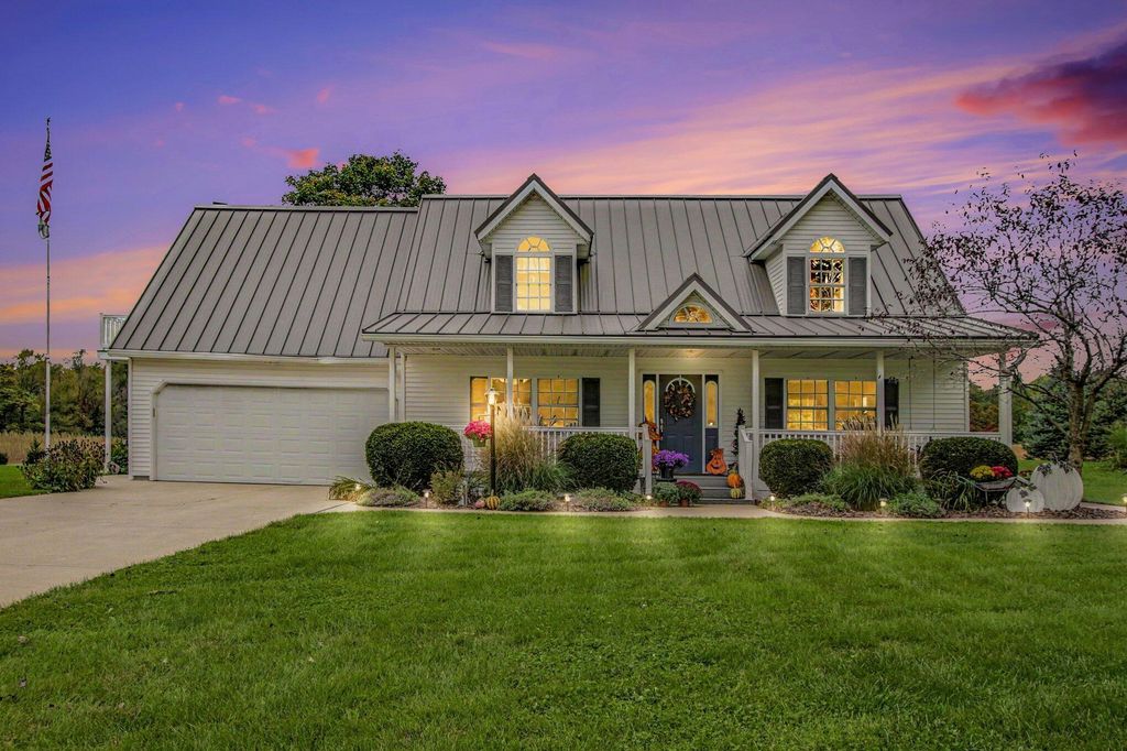 63010 Youngs Prairie Road, Constantine