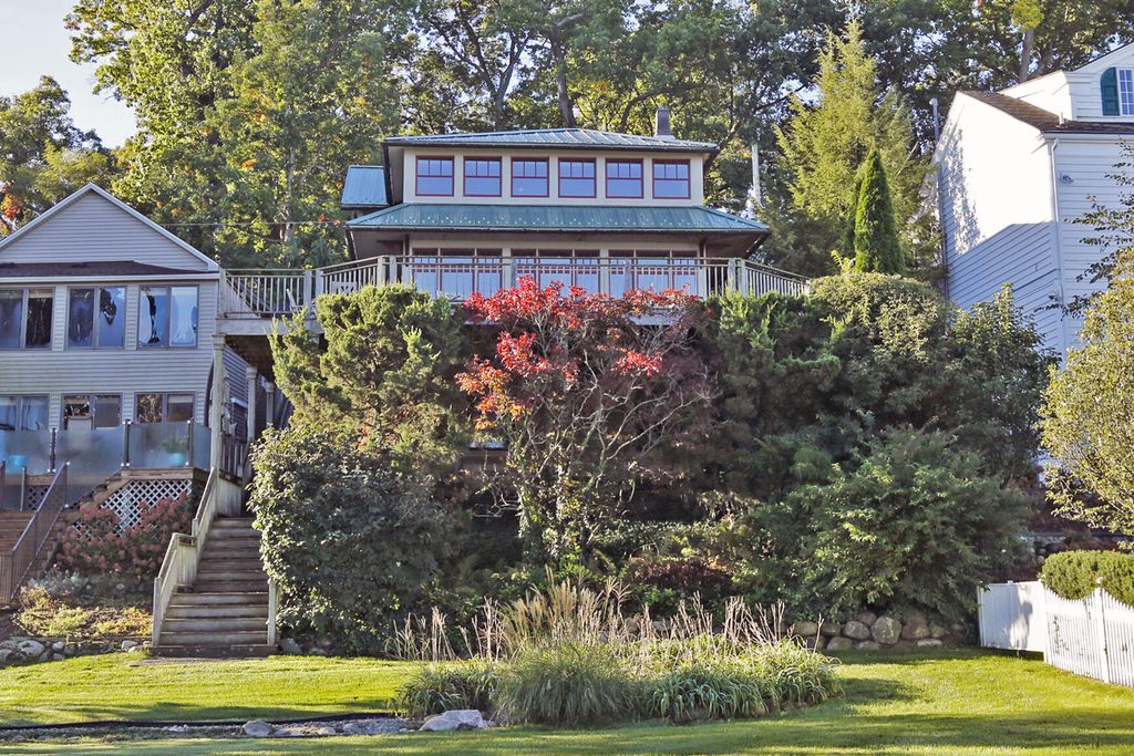 20944 Watson Road, White Pigeon