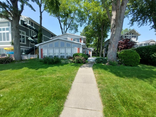 23675 N Shore Drive, Ontwa township