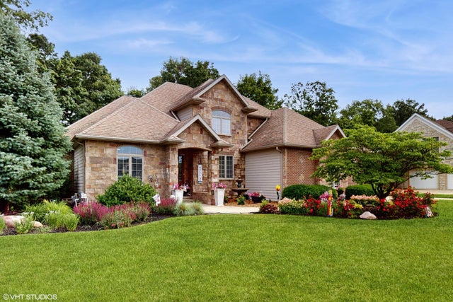 285 River Run Drive, St. Joseph charter township