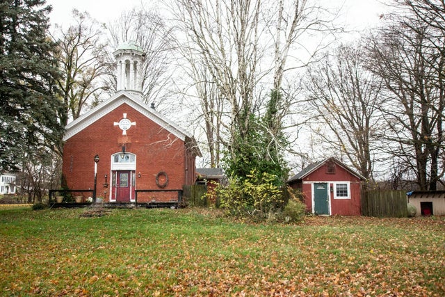53484 Indian Lake Road, Silver Creek township