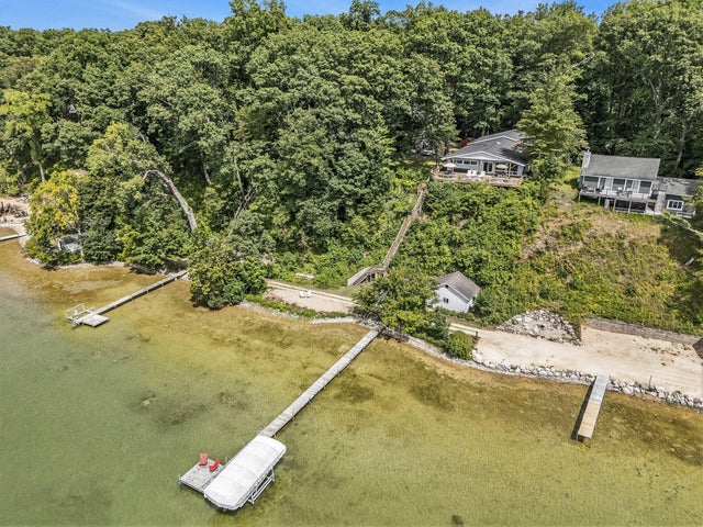 59688 Summit Street, Fabius township