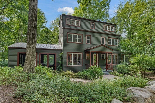 10 Camp Madron Road Unit: 10, Buchanan township