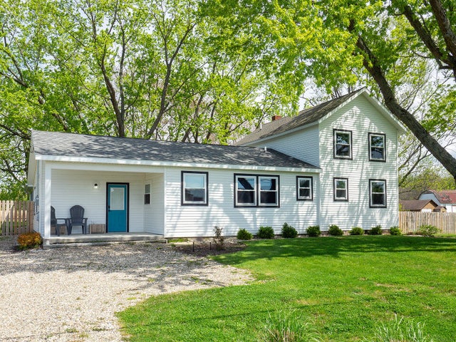 10671 California Road, Lake charter township