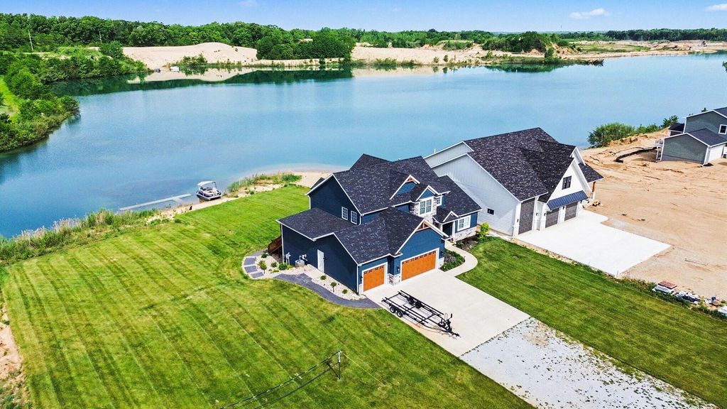 1872 Barron Lake Road, Niles