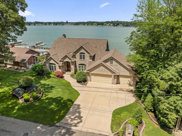 23276 S Shore Drive, Ontwa township