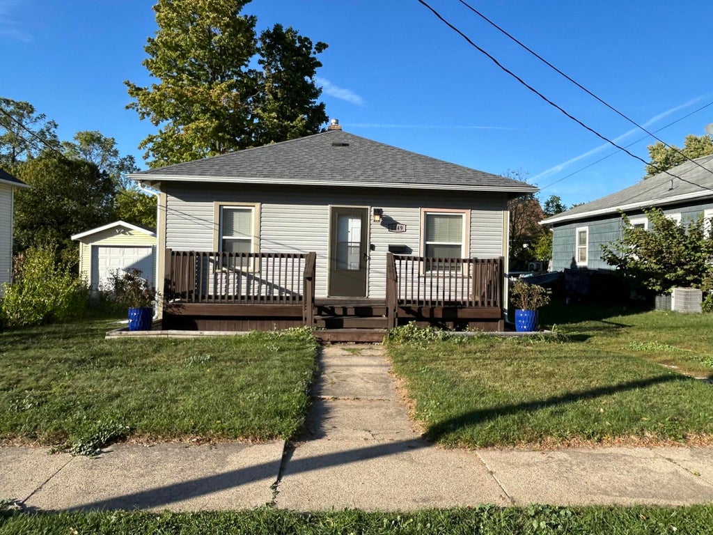 1449 Ferry Street, Niles city