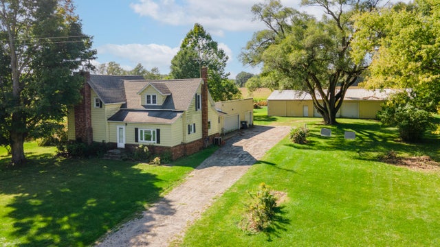 26970 County Road 687, Bangor township