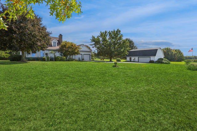 1360 Friday Road, Bainbridge township