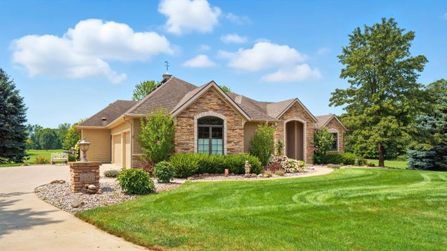 600 One Straight Drive, Ovid township