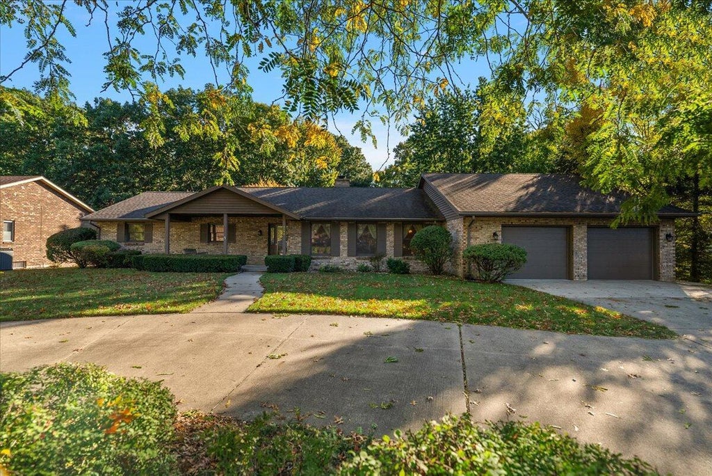 2699 Oakbrook Drive, St. Joseph charter township