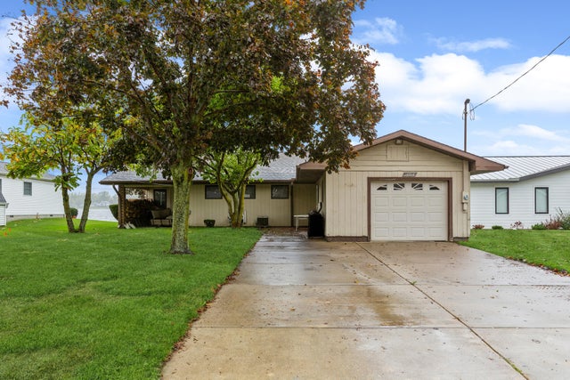 14778 Elm Drive, Marcellus township
