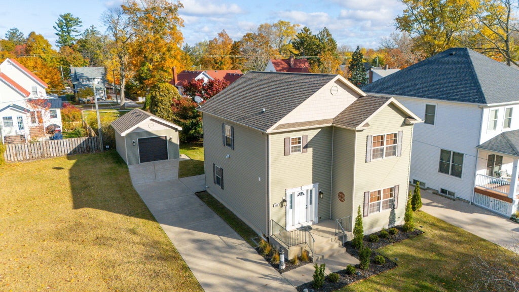 317 Monroe Street, South Haven city