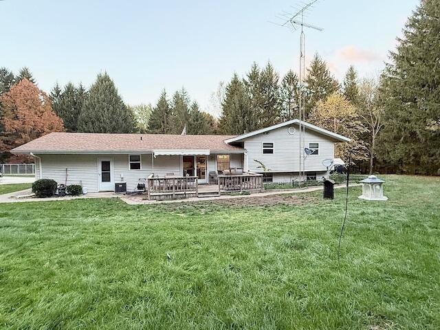 4327 Pier Road, Hagar township