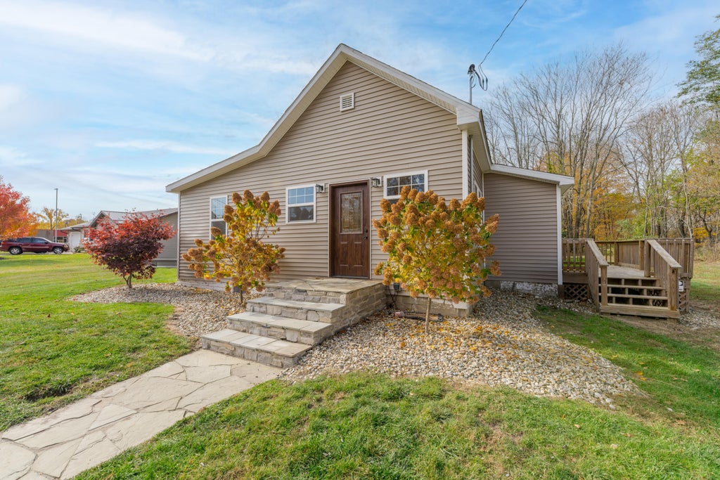 14 S Walnut Street, Bangor city