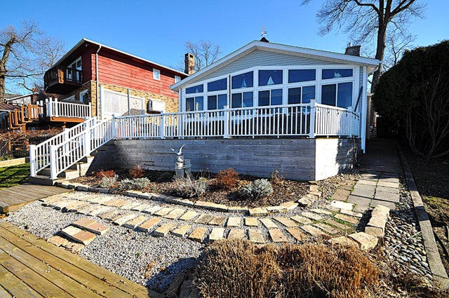 23642 S Shore Drive, Ontwa township