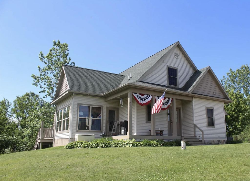 # 511 E Southern Road, Coldwater city