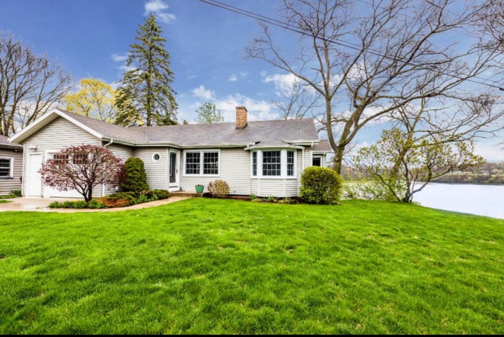 614 S Mechanic Street, Berrien Springs