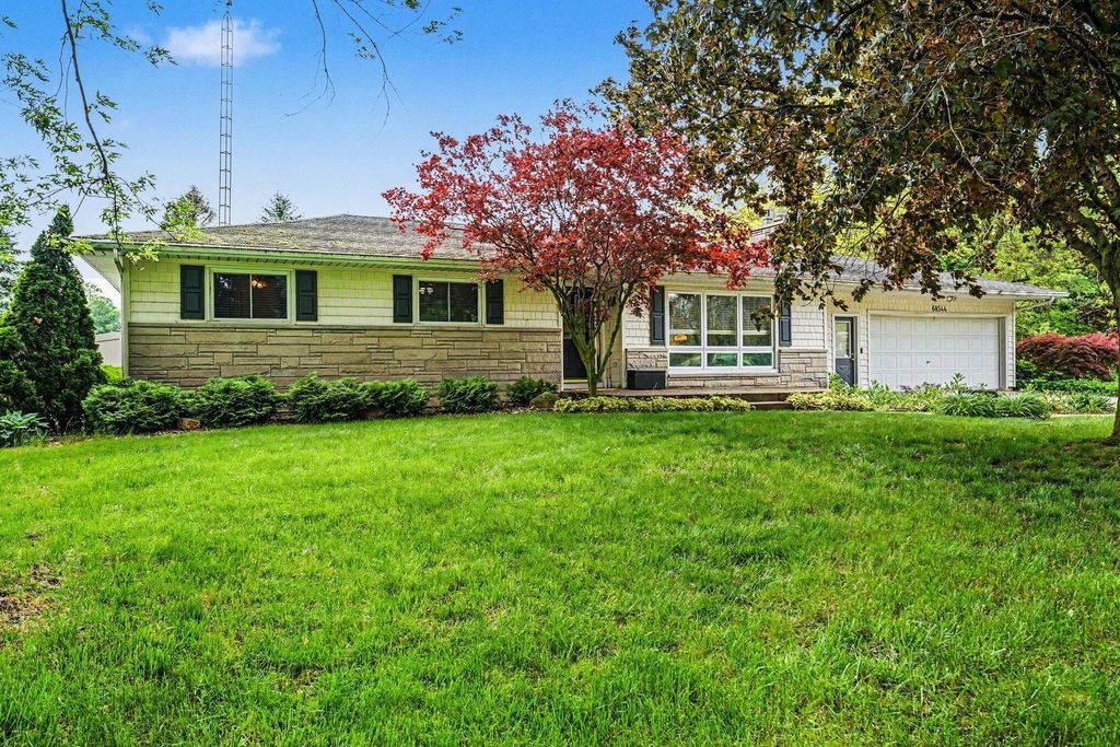 68544 Union Road S, Porter township