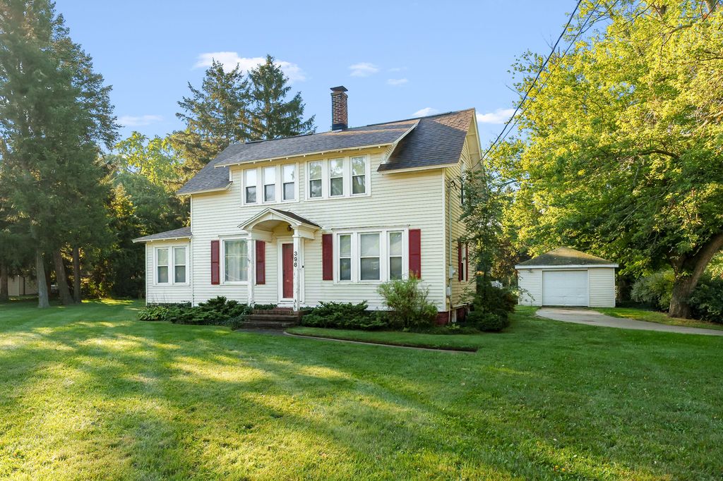 398 W Napier Avenue, Benton Harbor