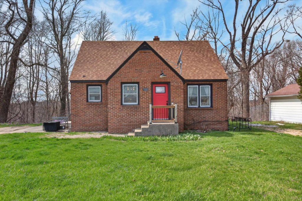 7222 Red Arrow Highway, Lincoln charter township