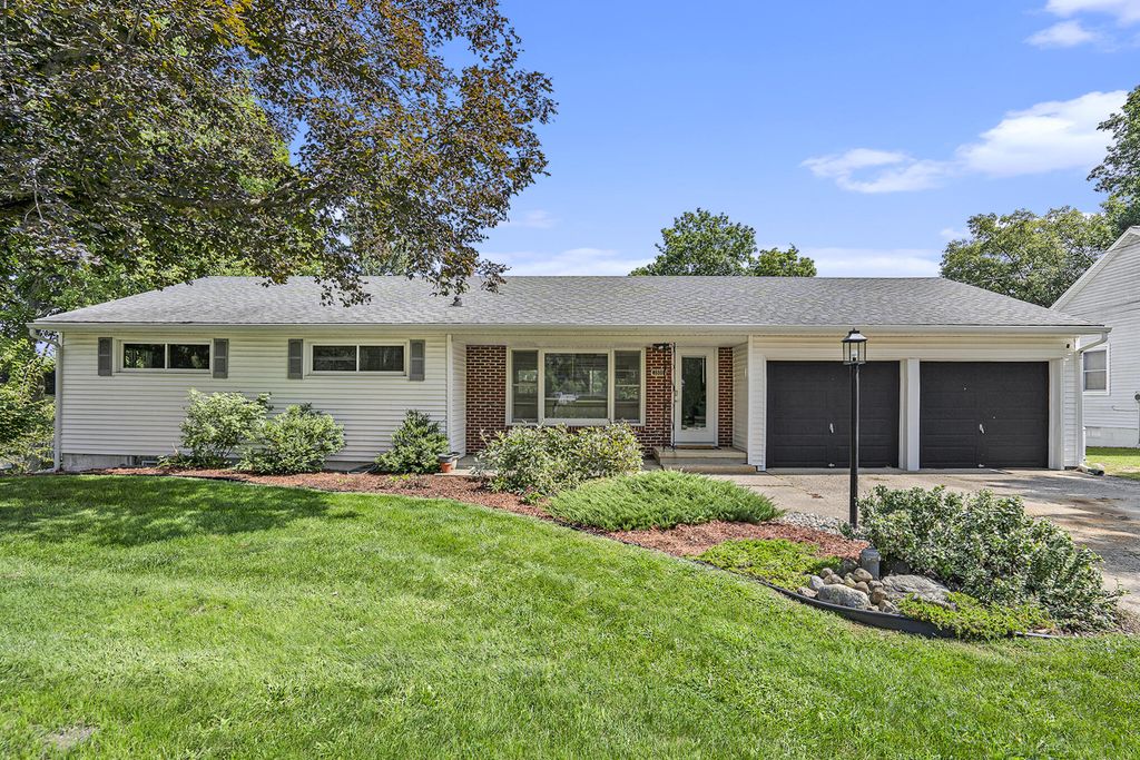 3509 Lake Allegan Drive, Allegan township