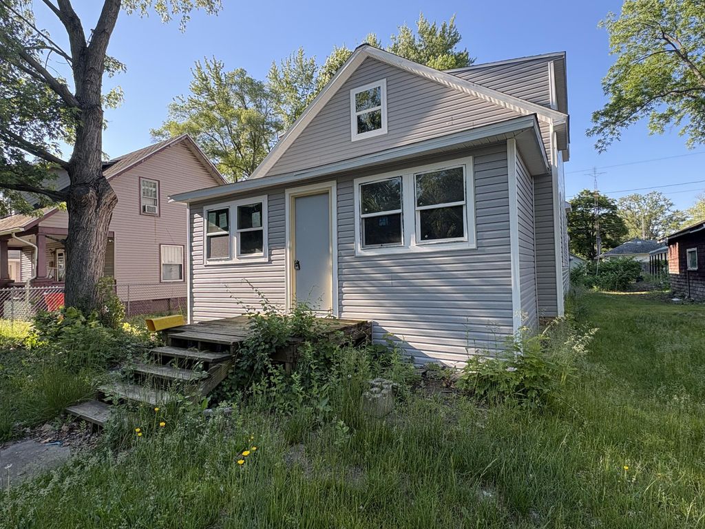 220 Parker Avenue, Benton Harbor city