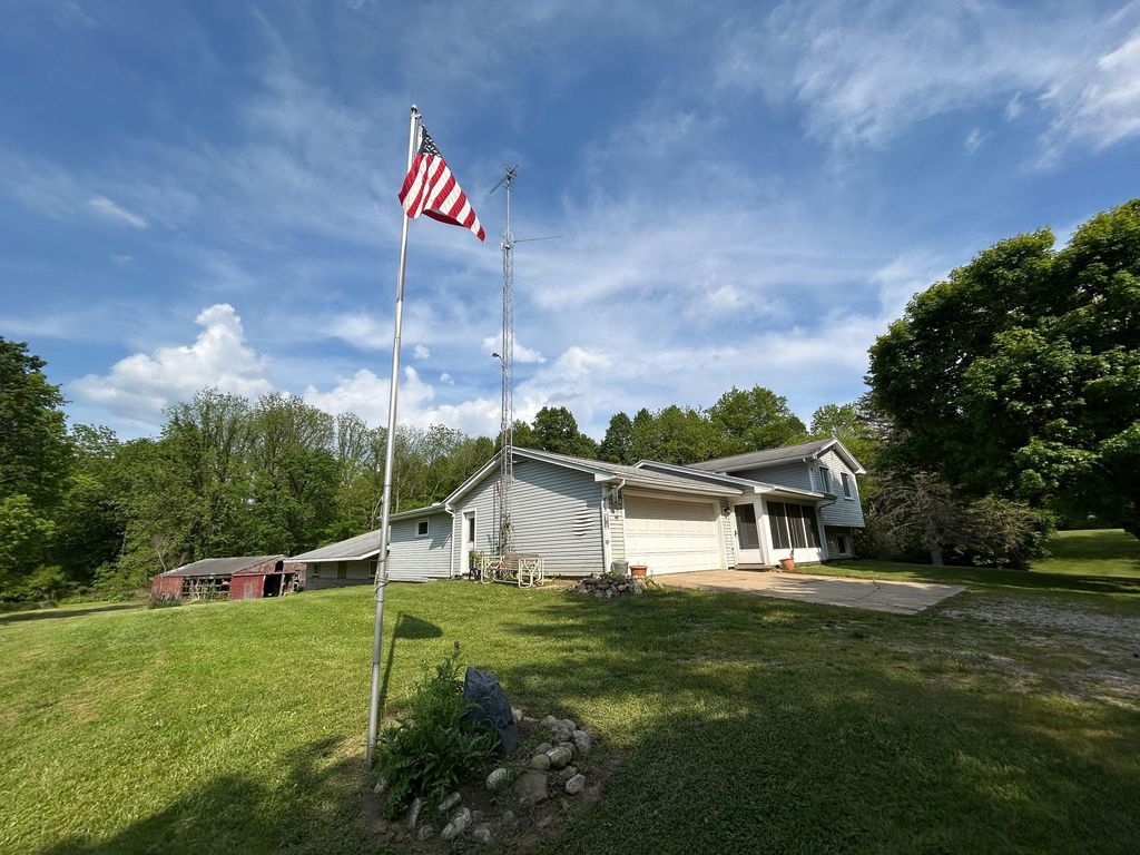 15300 Rome Road, Rollin township