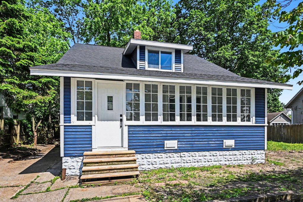 7 S 12th Street, Niles city
