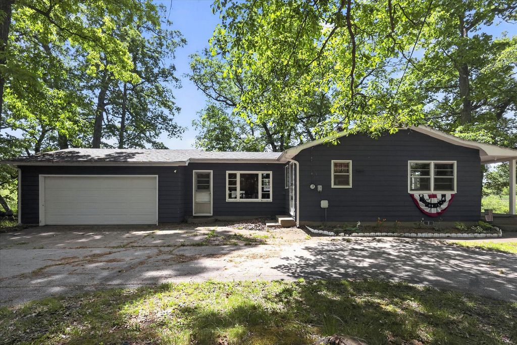 5770 W Us Highway 12, Bertrand township
