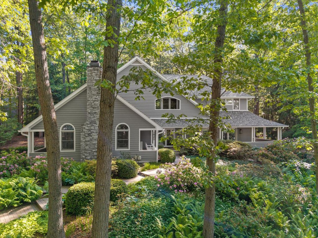 18353 Forest Beach Drive, New Buffalo township