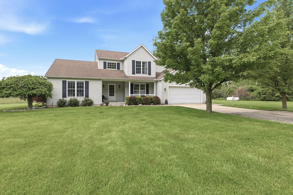 11226 Snow Road, Lake charter township