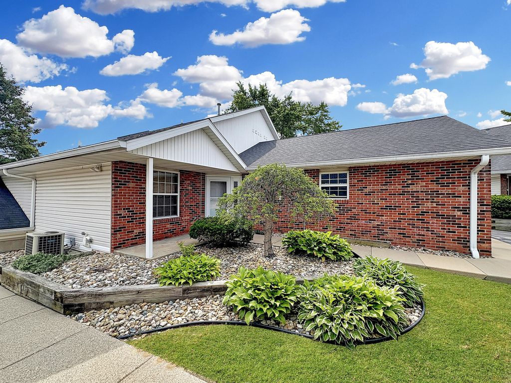 1591 Hickory Trace Drive, Stevensville
