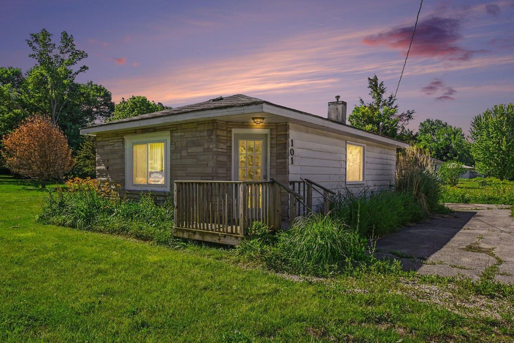 101 Millburg Drive, Bainbridge township