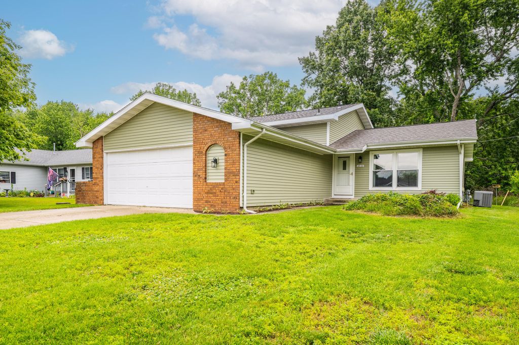 4633 Vista Drive, Bridgman city