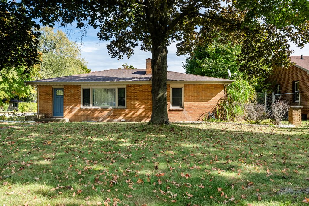 1803 Heath Court, St. Joseph charter township