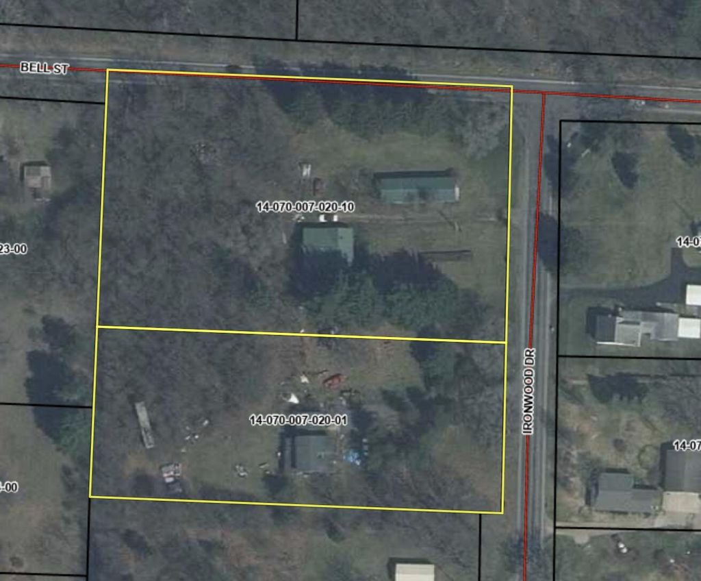 69306 Ironwood Drive, Milton township