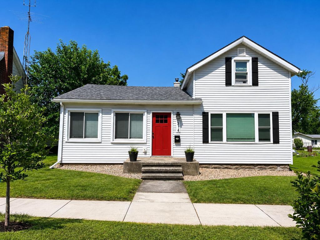 314 Magnolia Street, Three Oaks village