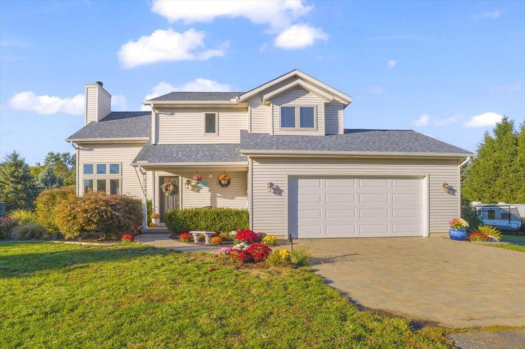 3123 140th Avenue, Salem township
