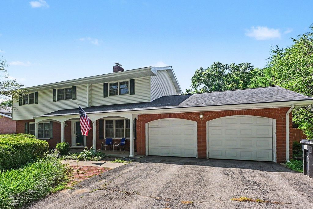 1772 Hacienda Drive, Lincoln charter township