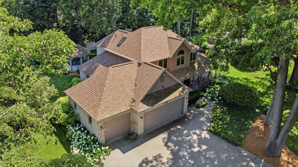 1460 Nelson Road, St. Joseph charter township