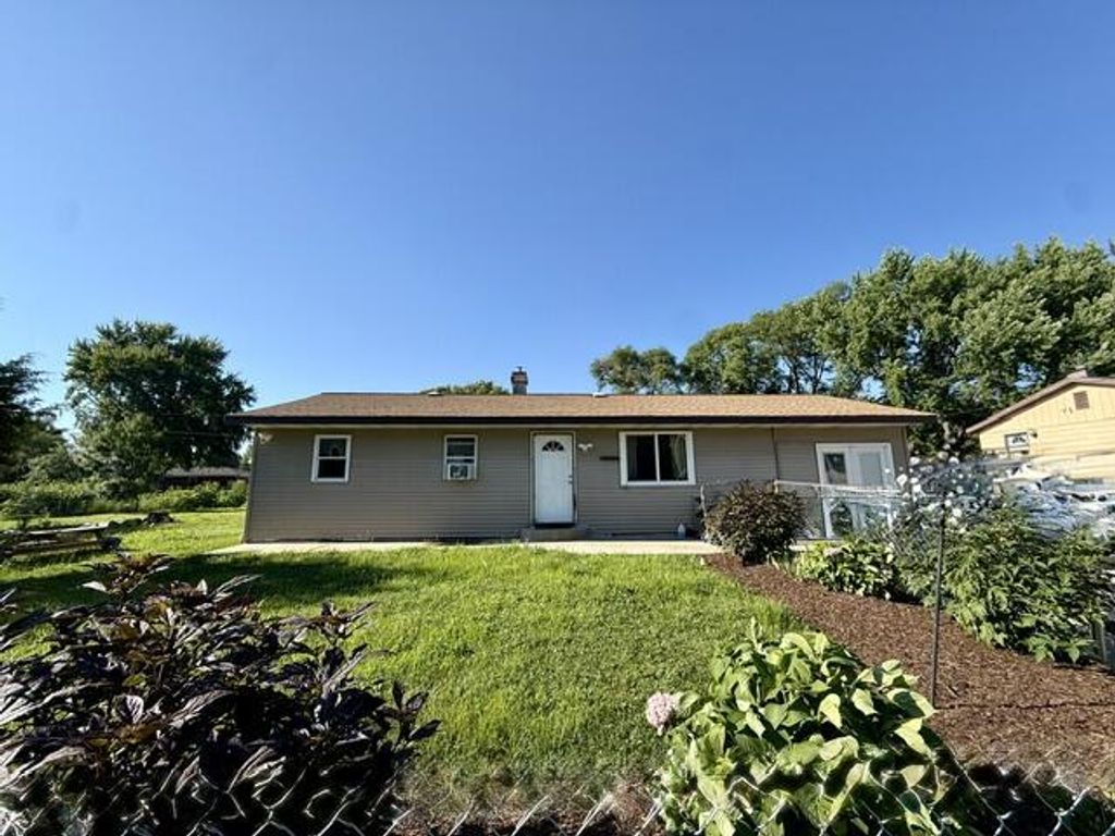 2431 Lawrence Drive, Benton charter township