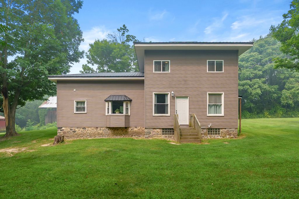 68228 County Road 215, Lawrence township