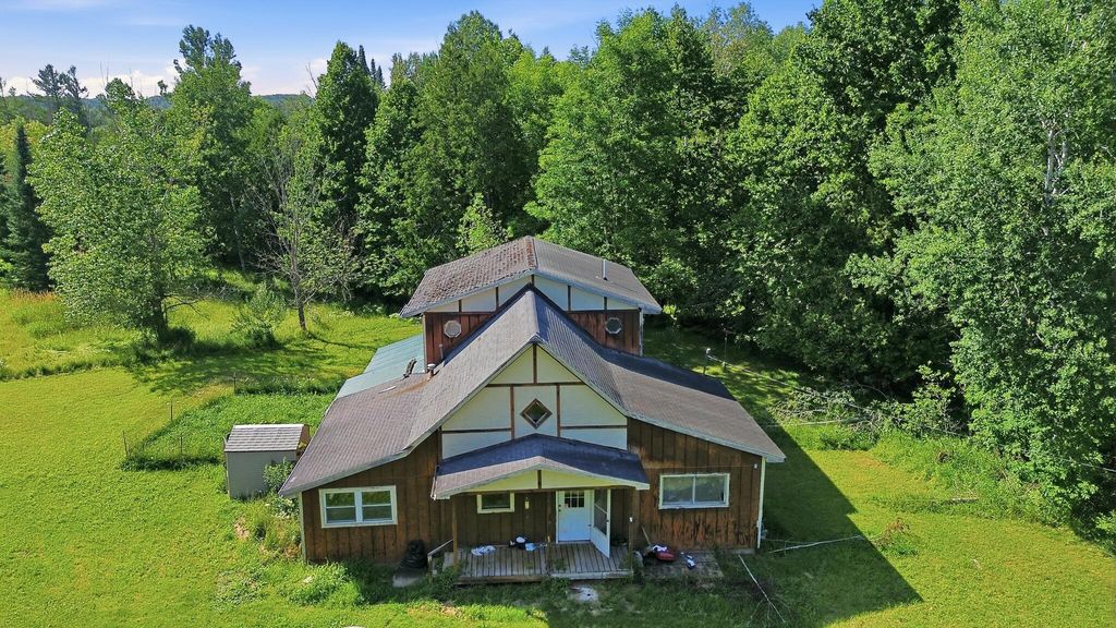 3631 N Grand Jean Road, Ogemaw township