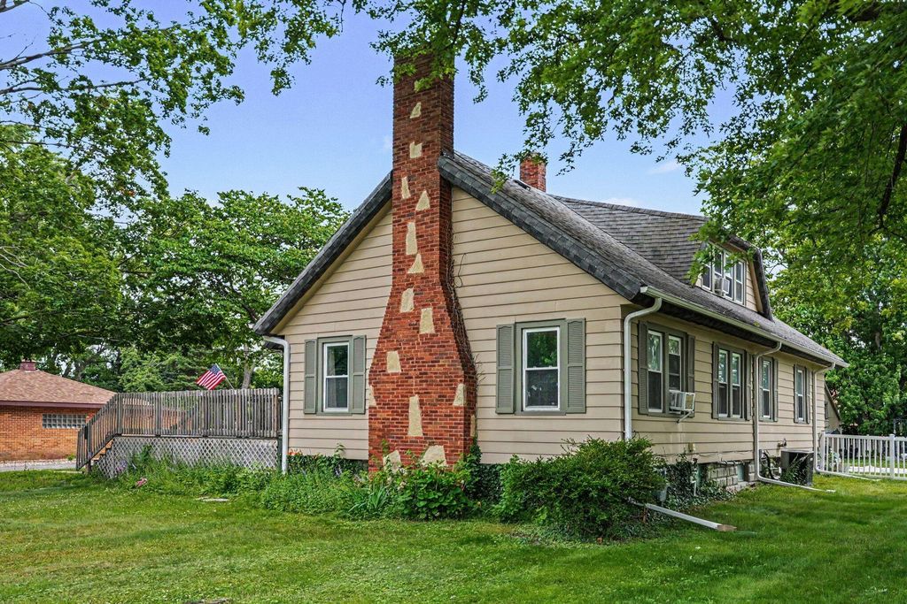 2211 Morton Avenue, St. Joseph city