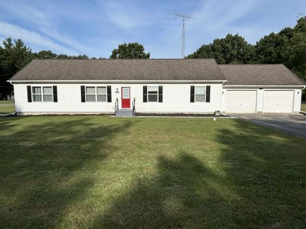 4289 Arrow Wood Curve, Benton charter township